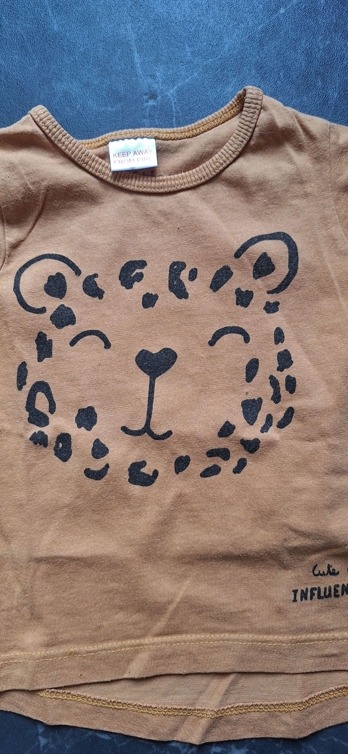 Long sleeve T-shirt – photo 3